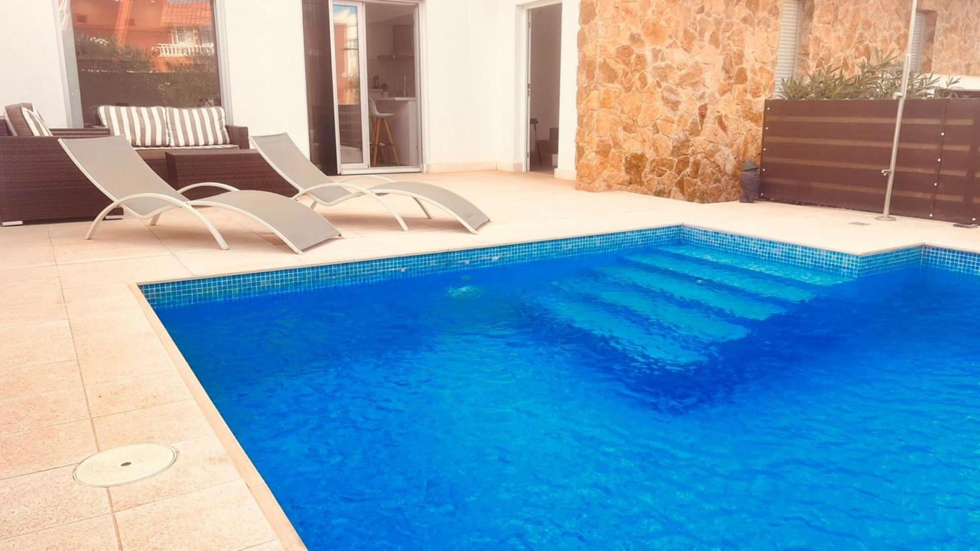 Luxury Villa Torrevieja With Swimmingpool Екстериор снимка