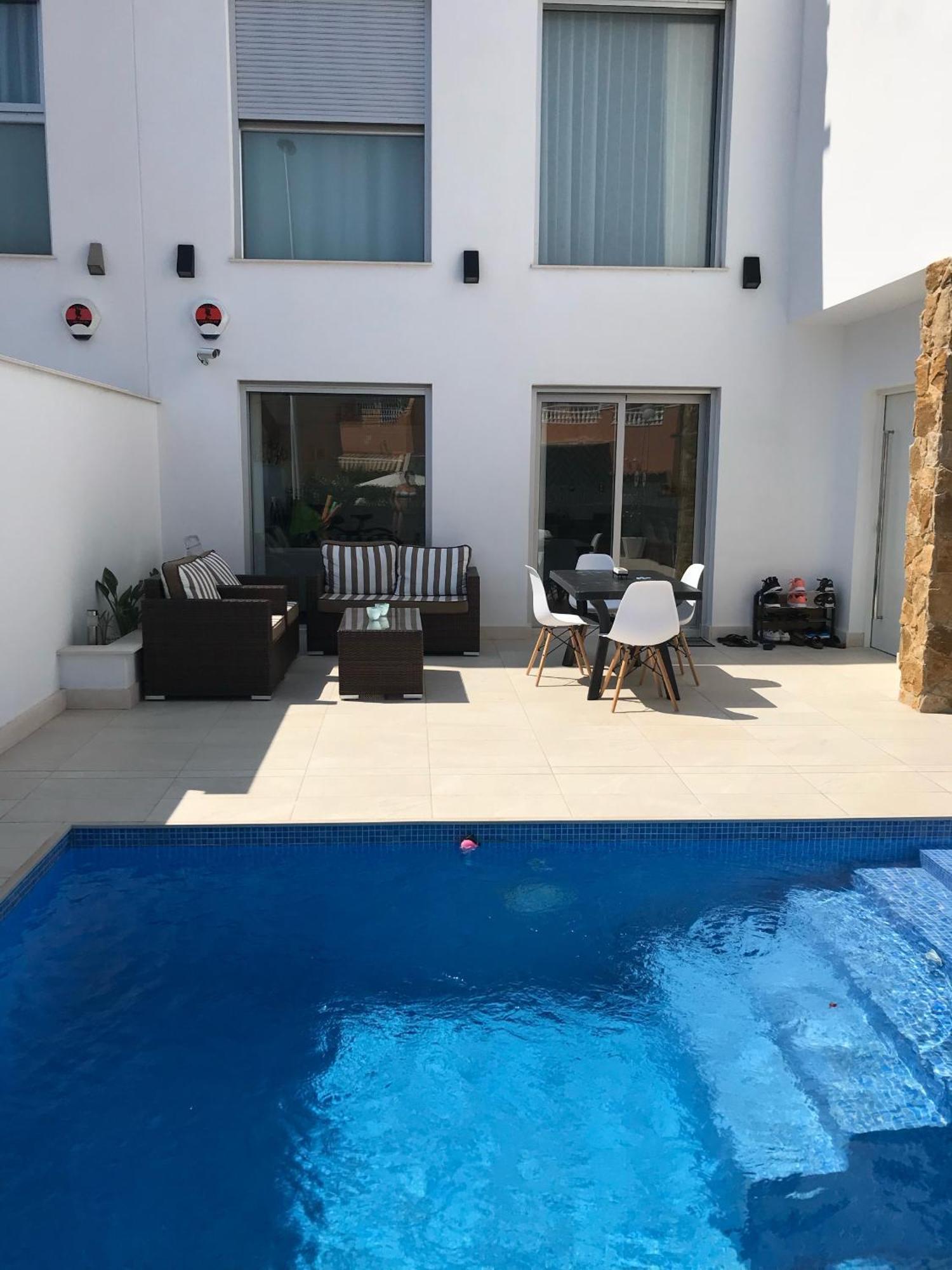 Luxury Villa Torrevieja With Swimmingpool Екстериор снимка